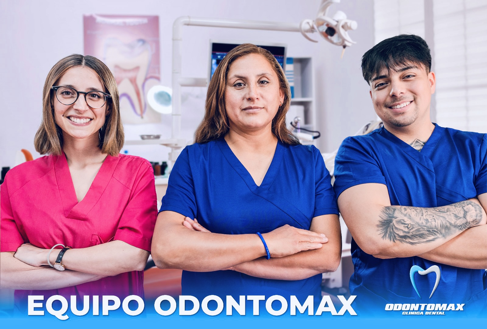 Equipo médico completo de Clínica Barcelona, especialistas en odontología